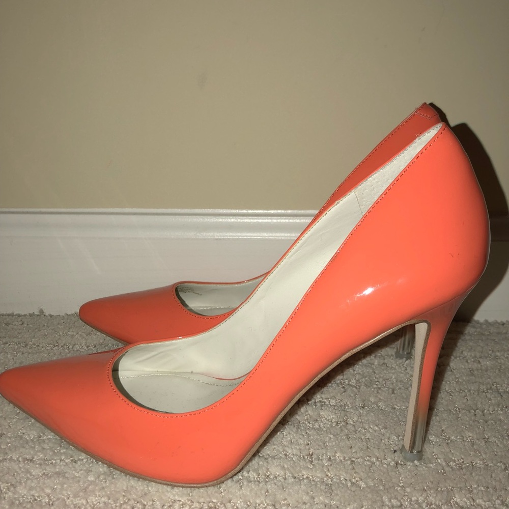orange pumps